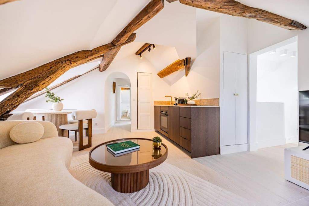 Appartamento 3 Bedrooms Sacrée Cœur Place Du Tertre Montmartre