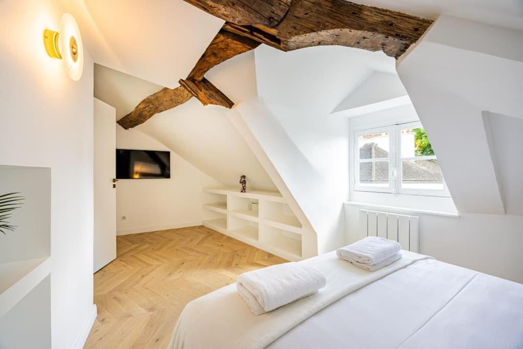 3 Bedrooms Sacrée Cœur Place Du Tertre Montmartre * Parigi